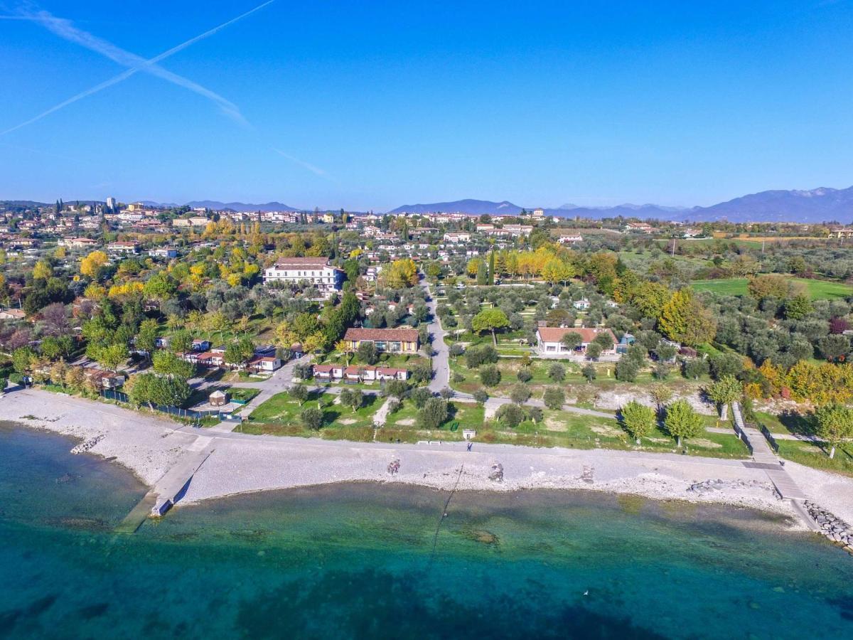 Camping Fontanelle Moniga del Garda Exterior photo