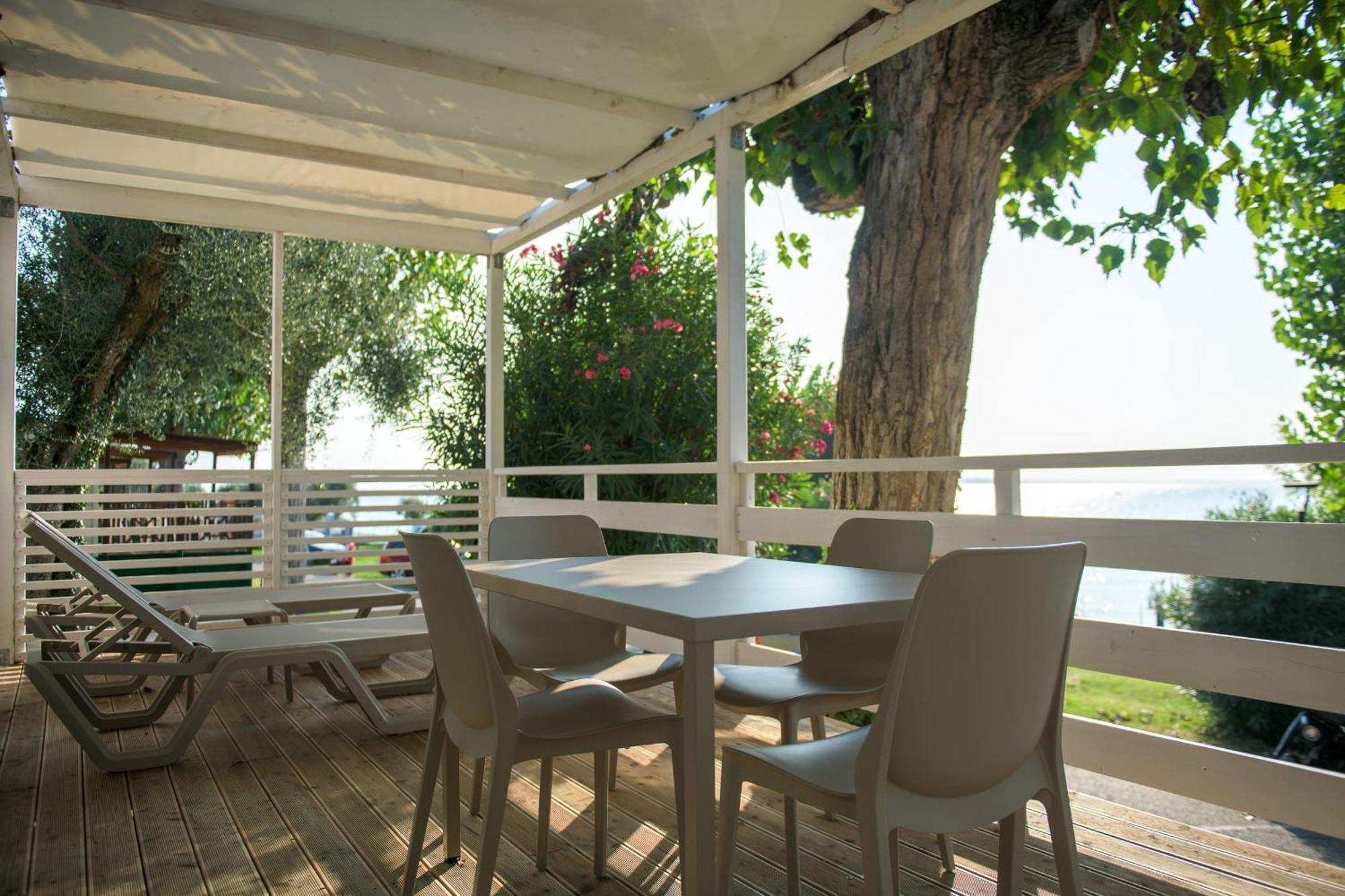 Camping Fontanelle Moniga del Garda Exterior photo