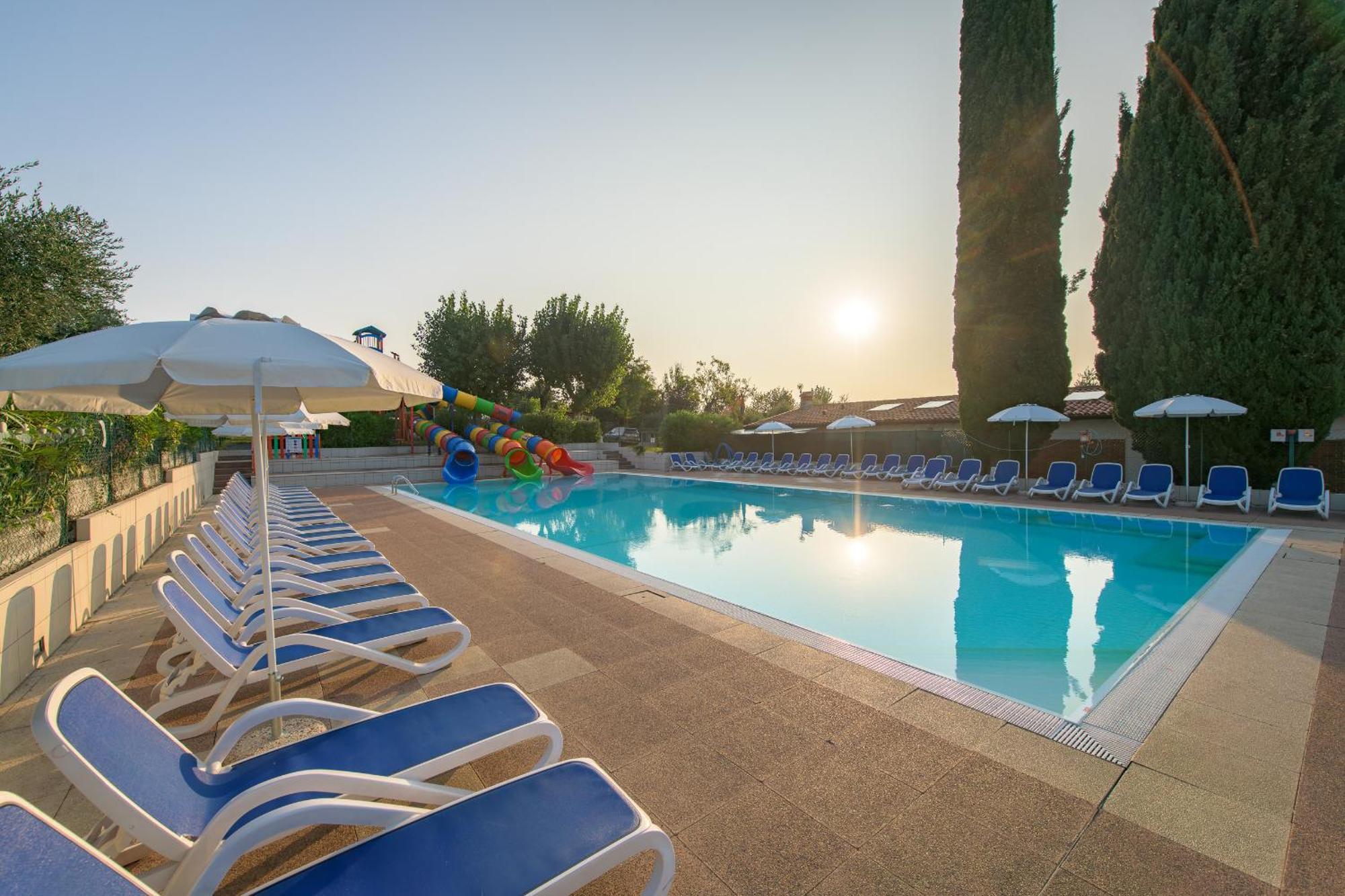 Camping Fontanelle Moniga del Garda Exterior photo