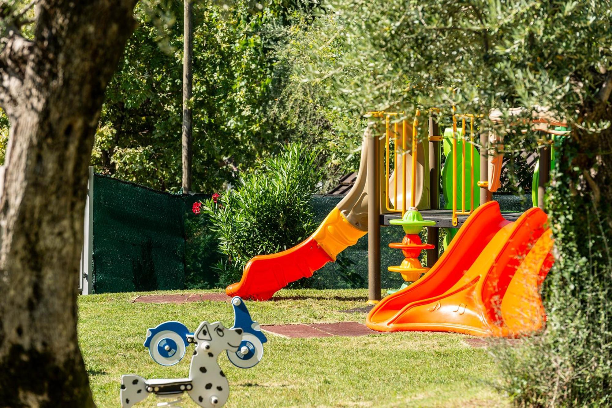 Camping Fontanelle Moniga del Garda Exterior photo