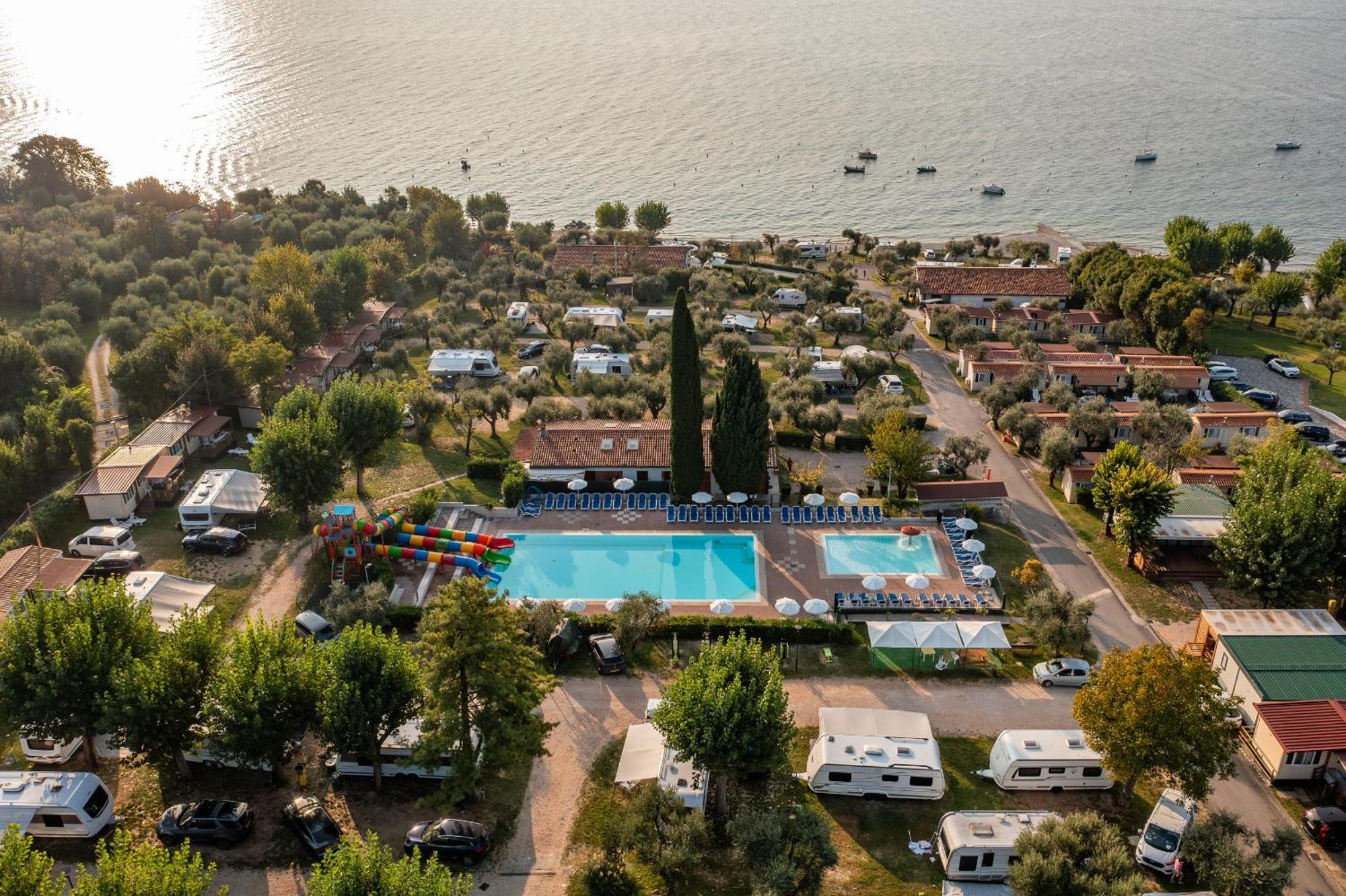 Camping Fontanelle Moniga del Garda Exterior photo