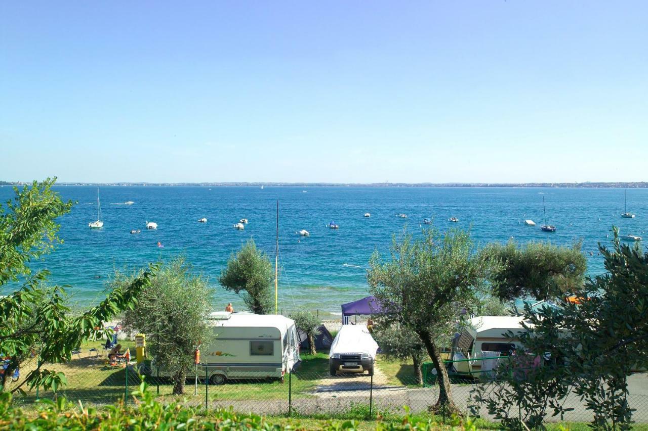 Camping Fontanelle Moniga del Garda Exterior photo